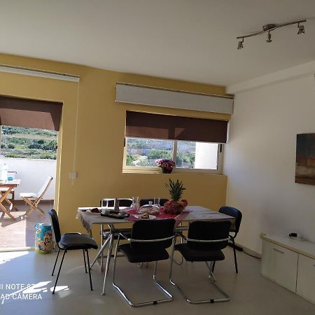 Mellieha Beach Apartment Екстериор снимка